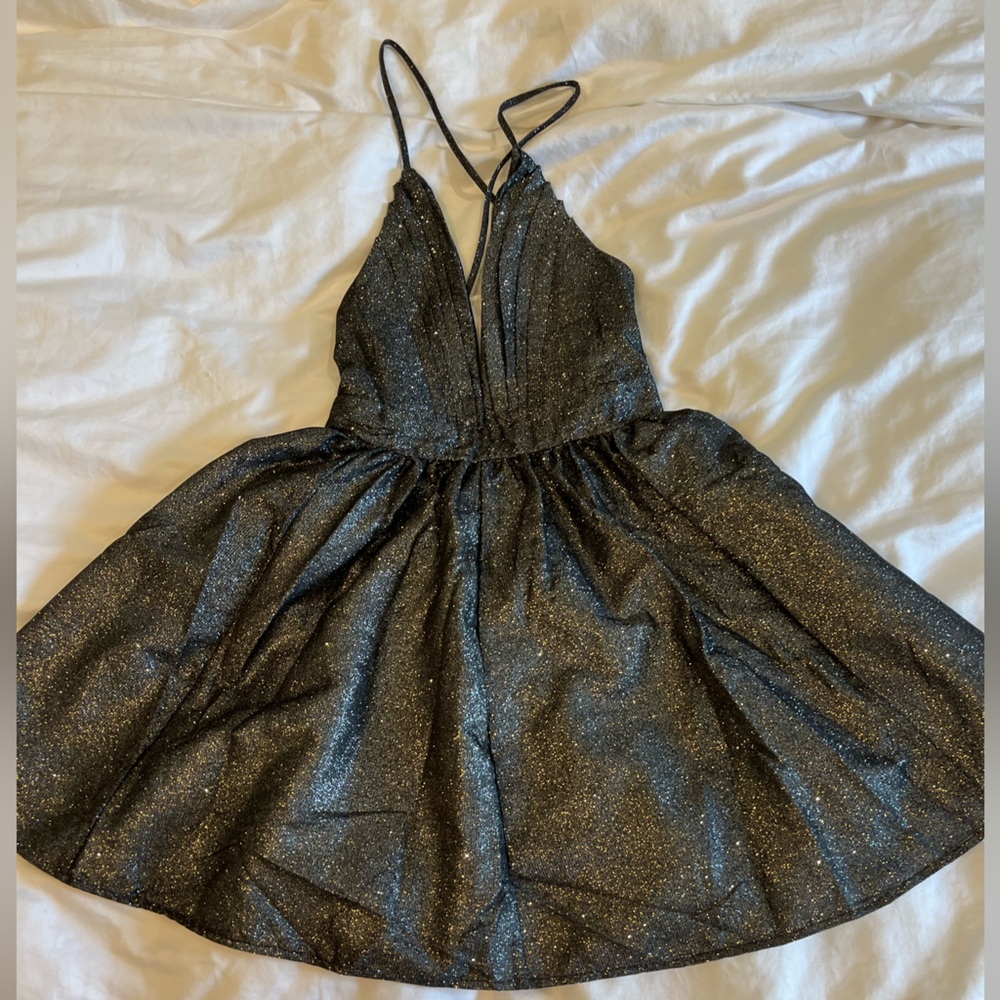 Gorgeous never been work formal/junior prom dress